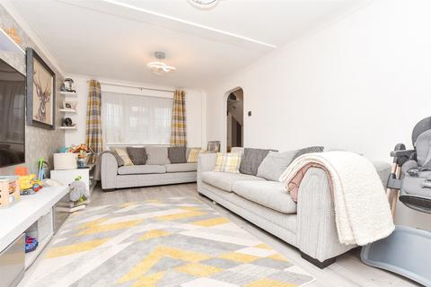 4 bedroom end of terrace house for sale, Padstow Walk, Bewbush, Crawley, West Sussex