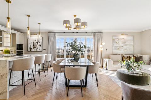 3 bedroom apartment for sale, Cadogan Square, Sloane Square SW1X