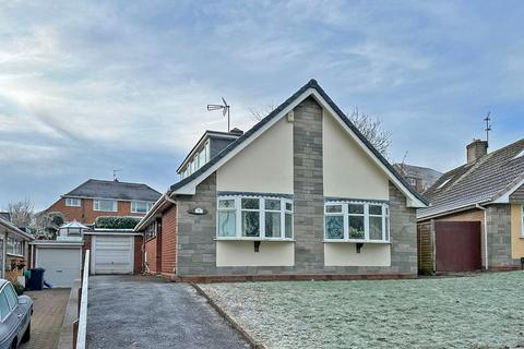 4 bedroom bungalow for sale, Croftwood Road, Stourbridge, DY9