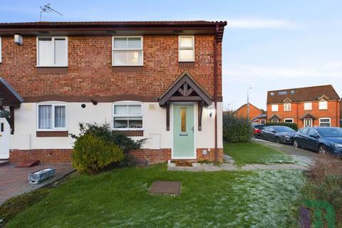 3 bedroom semi-detached house for sale, Gadsden Close, Bedford MK43