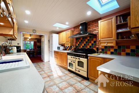 undefined, Lawford, Manningtree