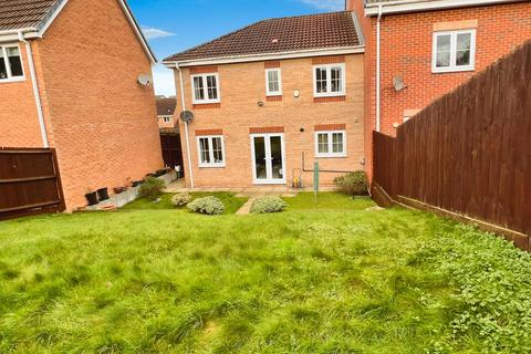 4 bedroom semi-detached house for sale, Welbury Road, Hamilton, Leicester, LE5