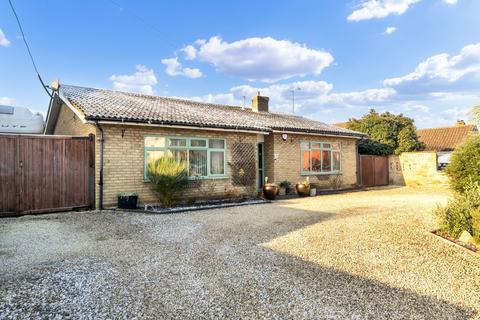 3 bedroom detached bungalow for sale, Orchard Row, Ely CB7