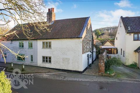 2 bedroom cottage for sale, The Street, Costessey, Norwich