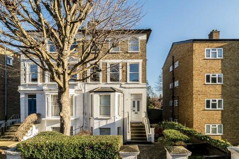 2 bedroom flat for sale, Windsor Road, London W5