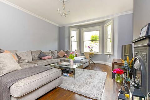 2 bedroom flat for sale, Windsor Road, London W5