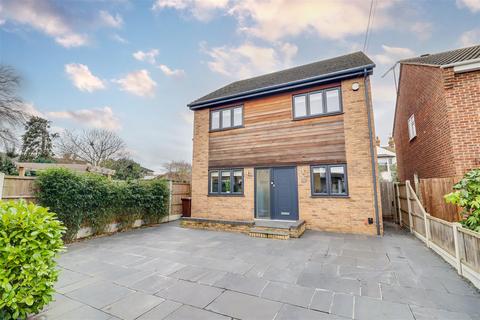 Alma Close, Hadleigh SS7