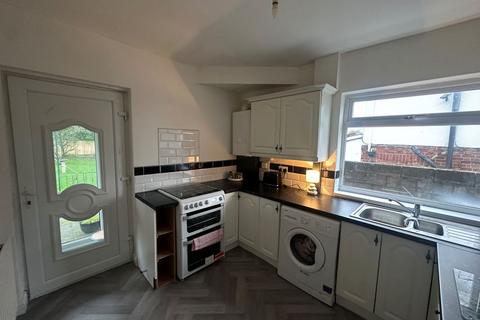 3 bedroom semi-detached house for sale, 191 New Birmingham Road, Tividale, Oldbury, West Midlands, B69 2JU