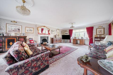 5 bedroom detached house for sale, Church Road, Westoning, MK45