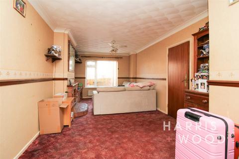 3 bedroom semi-detached house for sale, Clopton Gardens, Hadleigh, Ipswich, Suffolk, IP7