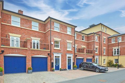 4 bedroom townhouse to rent, Cadman Place, The Old Meadow, Shrewsbury