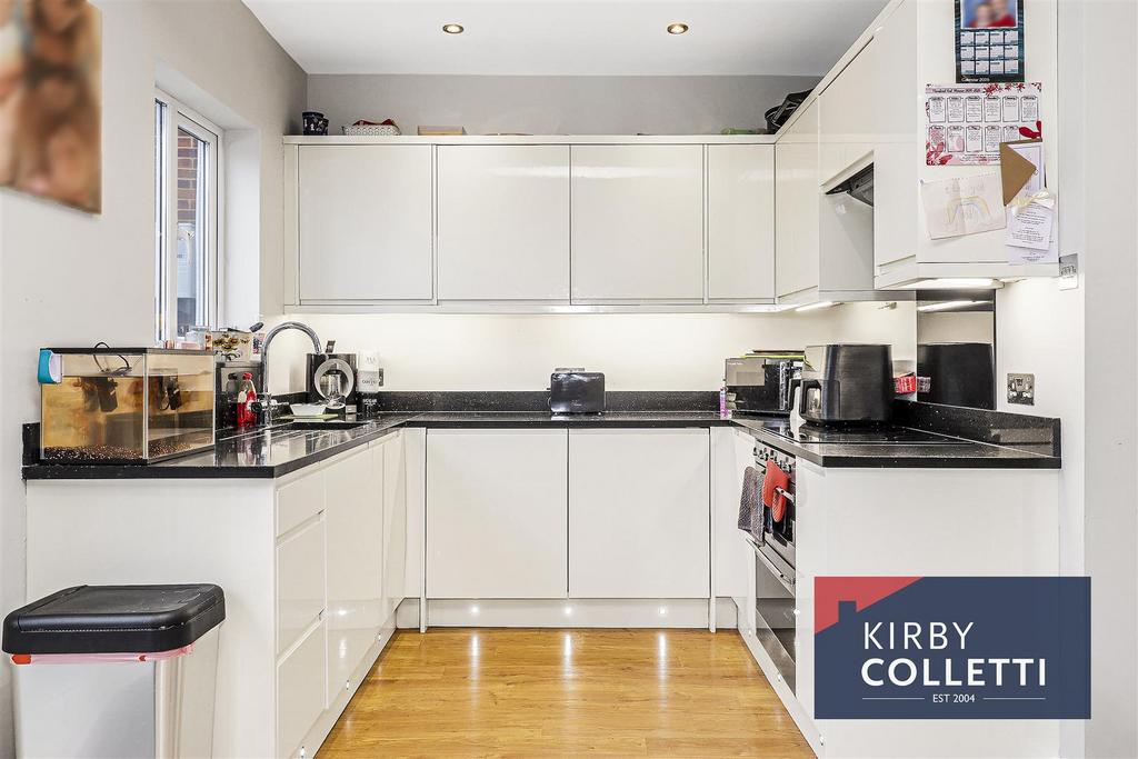 Re fitted kitchen
