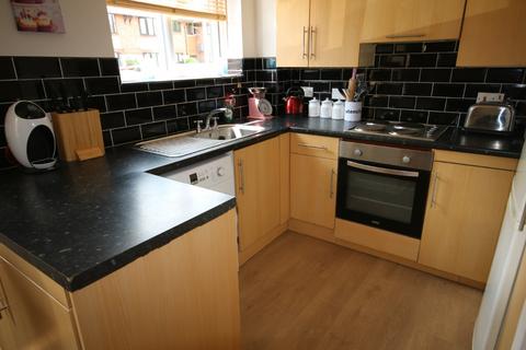 2 bedroom flat for sale, Waterside Court, Fleet, Hampshire, GU51