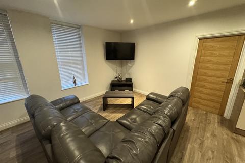 2 bedroom apartment to rent, 190 MINT DRIVE - JEWELLRY QUARTER - BIRMINGHAM B18 6EE