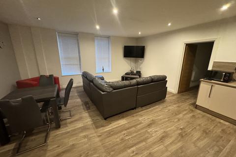 2 bedroom apartment to rent, 190 MINT DRIVE - JEWELLRY QUARTER - BIRMINGHAM B18 6EE