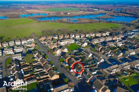 3 bedroom semi-detached house for sale, Rowan Drive, Heybridge