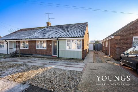 2 bedroom semi-detached bungalow for sale, Birch Close, Canvey Island, SS8