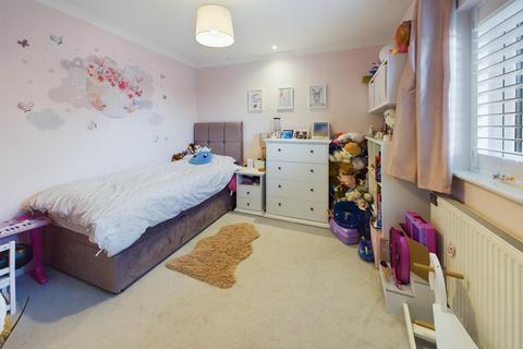 19 Someries Road, Hemel Hempstead, HP1 3PJ