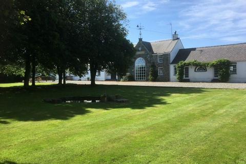 20 bedroom manor house for sale, Holyhead LL65