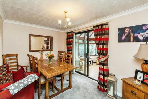 3 bedroom detached house for sale, Rose Acre, Worsley