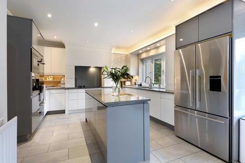 5 bedroom detached house for sale, Sandelswood End, Beaconsfield, Buckinghamshire, HP9