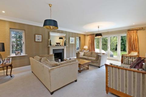 5 bedroom detached house for sale, Sandelswood End, Beaconsfield, Buckinghamshire, HP9