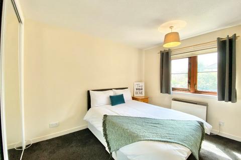 2 bedroom flat to rent, North Woodside Road, Glasgow G20