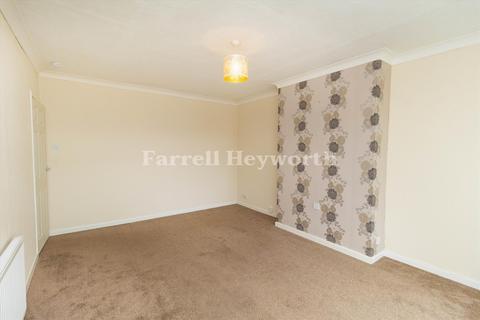 2 bedroom bungalow for sale, Kilgrimol Gardens, Lytham St. Annes FY8