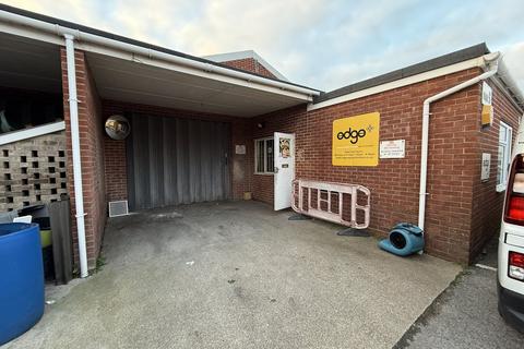 Industrial unit for sale, Unit 5 Cluster Industrial Estate, Rodney Rd, Southsea, PO4 8ST