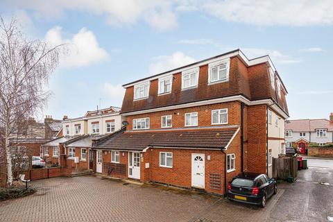 2 bedroom flat for sale, Walton Road, 274-276 Walton Road, KT8