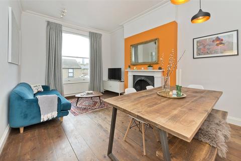 2 bedroom apartment for sale, London W3