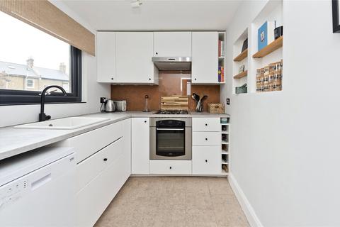 2 bedroom apartment for sale, London W3