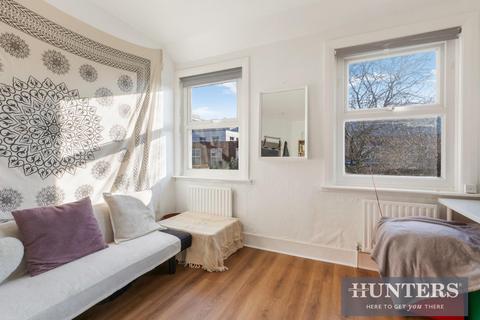 21 Greenford Road, Sutton, SM1 1JY
