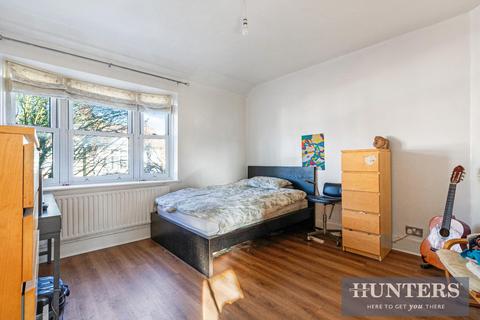 21 Greenford Road, Sutton, SM1 1JY