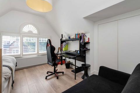 2 bedroom flat to rent, Princes Avenue, London N10