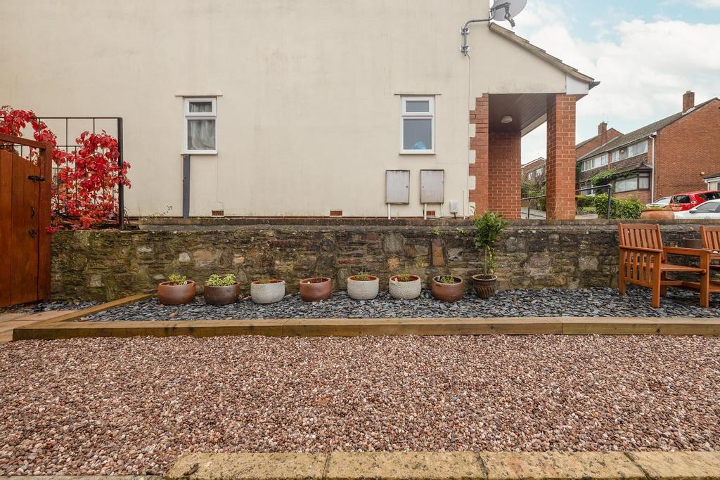 200dundridgeext4.jpg
