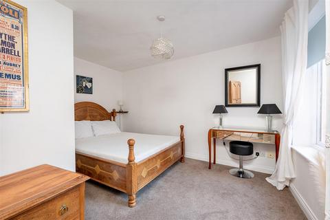 7, Queens Court Fetter Lane, York, YO1 6EH