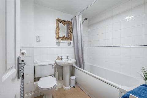 7, Queens Court Fetter Lane, York, YO1 6EH