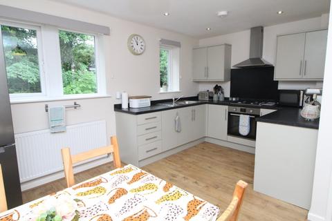 14 Holden View, Oakworth, Keighley, BD22 7EF