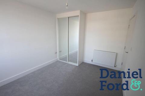 2 bedroom house to rent, Lower Stone Street, Maidstone