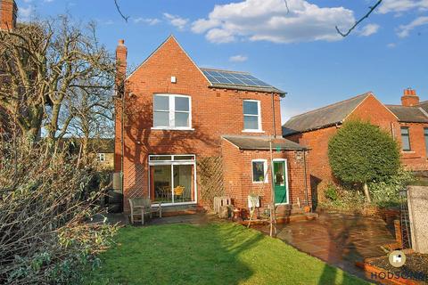 4 bedroom detached house for sale, Pinfold Lane, Wakefield WF2