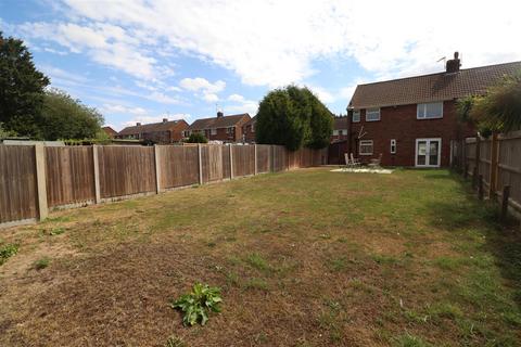 3 bedroom end of terrace house for sale, Blinco Road, Rushden NN10