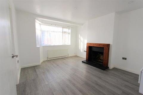 2 bedroom apartment to rent, Thornford Gardens, Southend-on-Sea, Essex, SS2