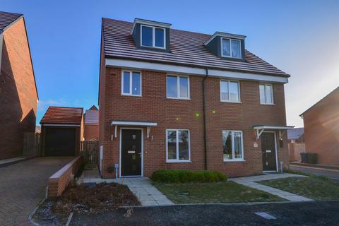 3 bedroom semi-detached house for sale, Bramble Way, Great Park