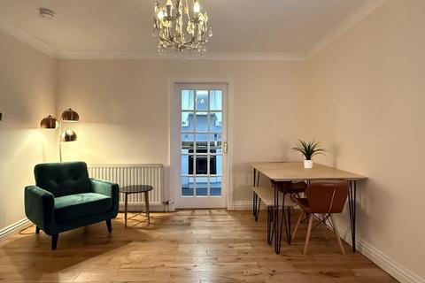 2 bedroom flat to rent, Canon Street, Canonmills, Edinburgh, EH3