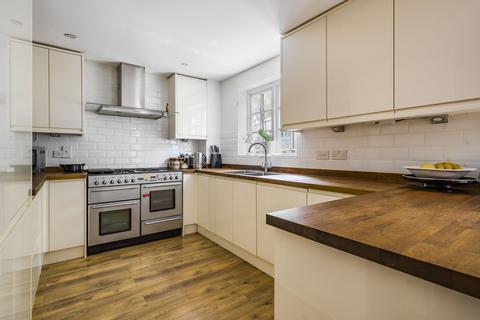 4 bedroom terraced house for sale, Richmond Place, Tunbridge Wells, TN2