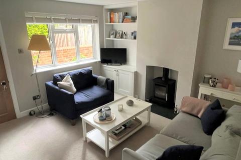 2 bedroom terraced house to rent, Creswell Row, Marlow SL7