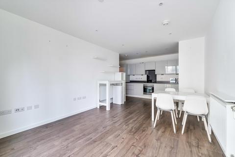 2 bedroom flat to rent, Pimento House, Bridle Mews, London, E1