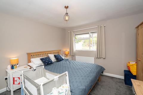 3 bedroom end of terrace house for sale, Finham Road, Kenilworth