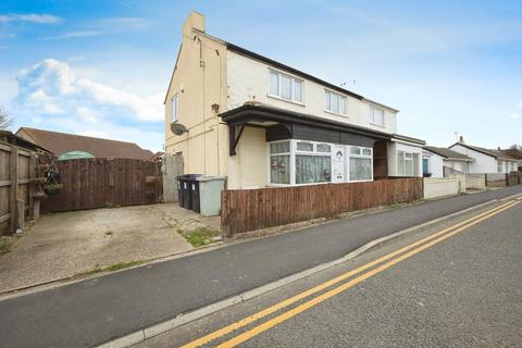 Golf Road, Mablethorpe LN12